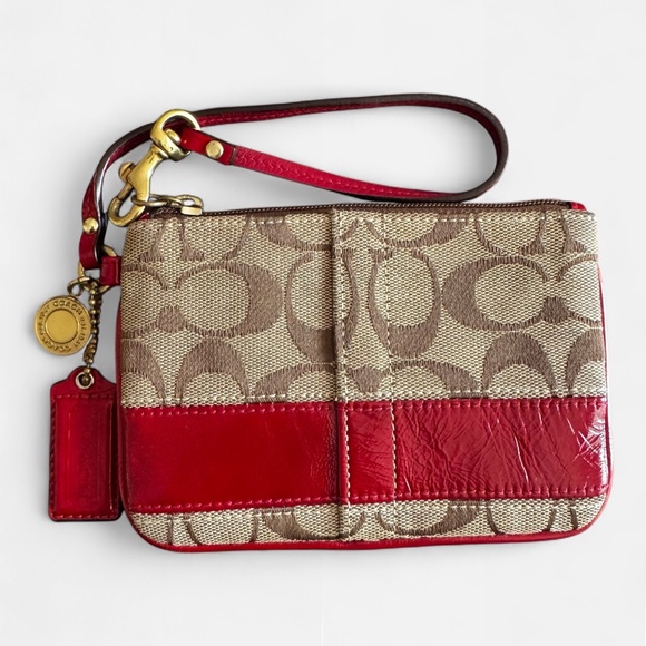 Coach Vintage Y2K Signature Red & Khaki Jacquard Small Wristlet Style 41637 - Picture 1 of 8